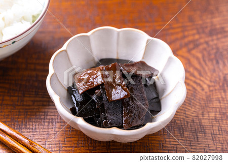 Tsukudani of matsutake mushroom kelp 82027998
