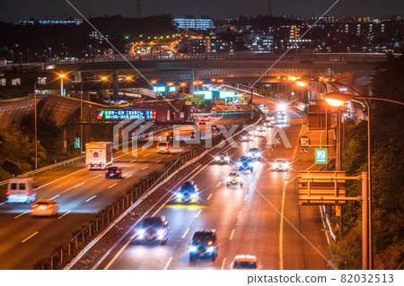 《Kanagawa Prefecture》 Tomei Expressway / Aorta of Japan 《Kanagawa Prefecture》 Tomei Expressway / Aorta of Japan 82032513