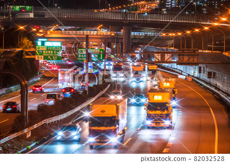 《神奈川縣》東名高速公路/日本大動脈 《神奈川縣》東名高速公路/日本大動脈 82032528