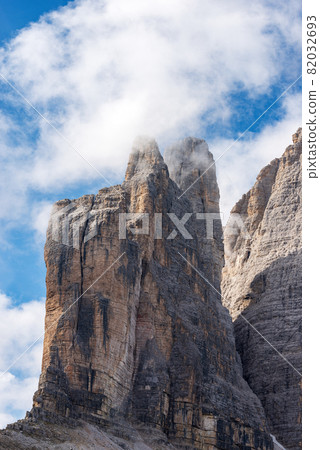 Rock face of Drei Zinnen or Tre Cime di Lavaredo - Dolomites Italian Alps 82032693