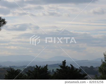 Cloudy landscape Cloudy landscape 82033256