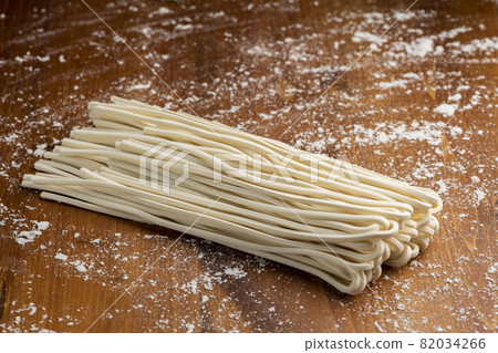 Udon noodle Udon noodle 82034266