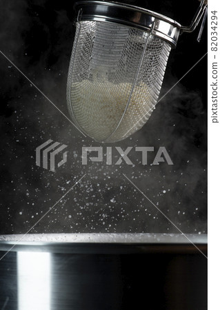 烏冬面熱水下水道（烹飪現場） 82034294