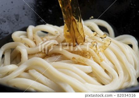 Bukkake udon 82034316