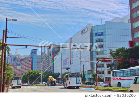 [Fukuoka City] Fukuoka Tenjin Watanabe-dori 82036200