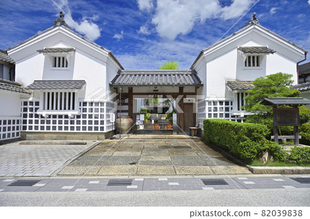 Tamba Kotokan Kawaramachi Tsumairi Merchant Houses (Kawaramachi, Tamba Sasayama City, Hyogo Prefecture) 82039838