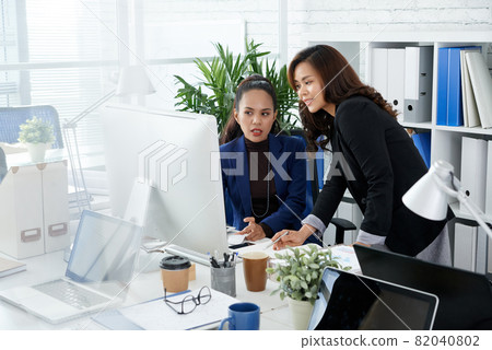 Business Lady Asking Colleague to Help Business Lady Asking Colleague to Help 82040802