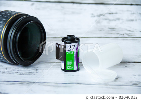 Photographic film Photographic film 82040812