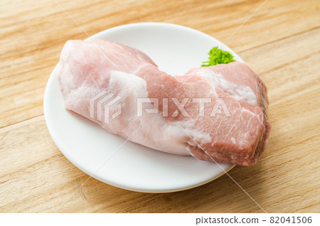 豬大腿塊肉 豬大腿塊肉 82041506