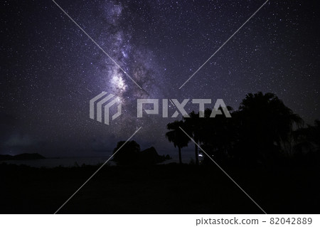 《鹿兒島縣薩摩半島》五島天文台附近的星空 《鹿兒島縣薩摩半島》五島天文台附近的星空 82042889