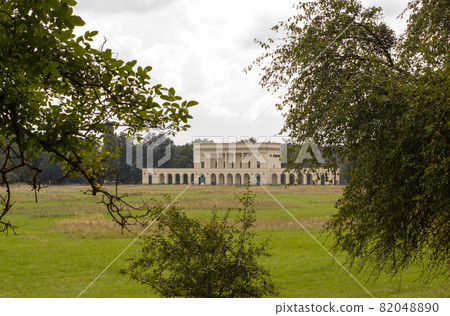 The Pohansko Empire hunting lodge 82048890