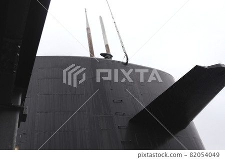 潛艇帆和潛望鏡 82054049