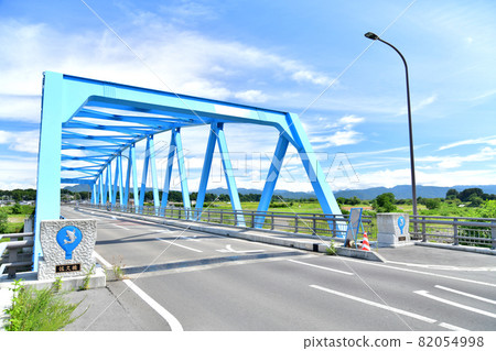 Saku Bridge / Chikuma River View toward Mt. Asama (Saku City, Nagano Prefecture) [2021.9] 82054998