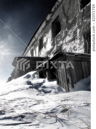 Abandoned building in the Arctic 82055799
