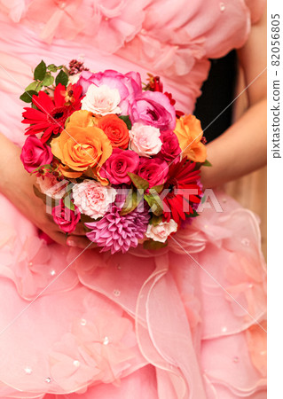 Colorful wedding bouquet to match the pink color dress Colorful wedding bouquet to match the pink color dress 82056805
