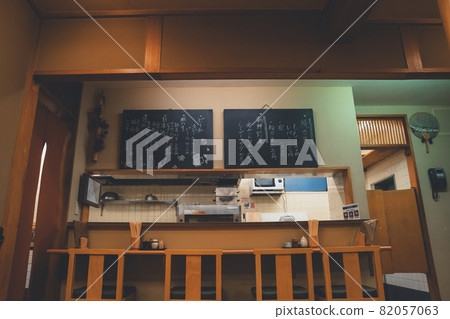 Restaurant counter seats 82057063