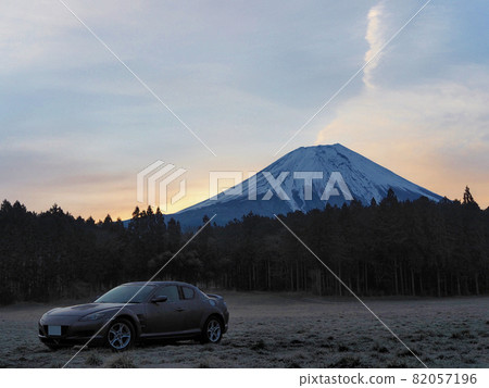Mt. Fuji and car at sunrise Mt. Fuji and car at sunrise 82057196