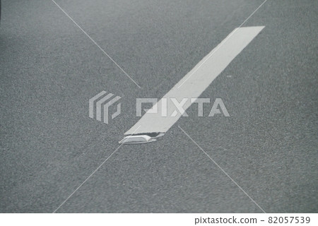 Highway cat's eye Highway cat's eye 82057539