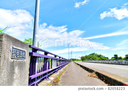 Biwajima Bridge / Chikuma River Overlooking the direction of Naruse, Saku City (Saku City, Nagano Prefecture) [2021.9] 82058223