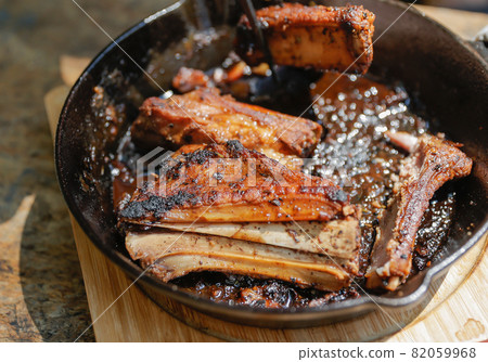 Spare ribs with pork bones for outdoor and camping rice Spare ribs with pork bones for outdoor and camping rice 82059968