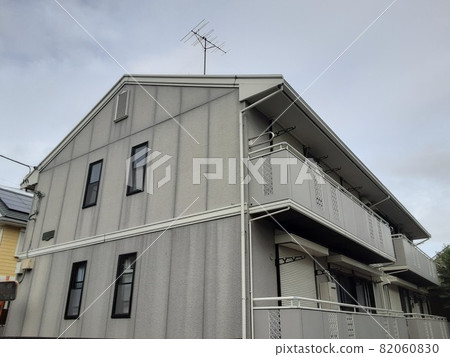 Apartment property run as a business Apartment property run as a business 82060830