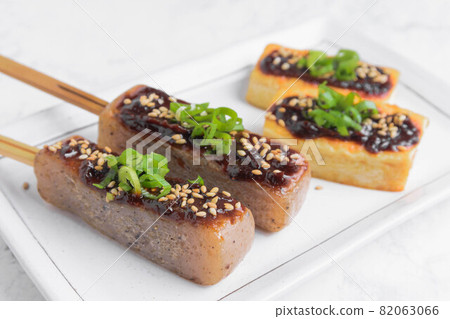 Tofu and konjac Miso Dengaku 82063066