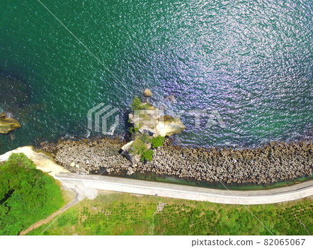 One of Japan's three scenic spots "Matsushima Bay" - Aerial photograph at drone (Miyagi prefecture Higashi Matsushima city Miyado character Kashikiyama) 82065067
