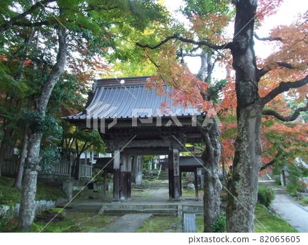 Chinzoji Temple (Nanyo City, Yamagata Prefecture) 82065605