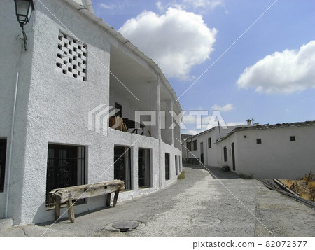 Cityscape of Granada, Andalusia, Spain Cityscape of Granada, Andalusia, Spain 82072377