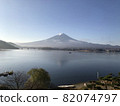 Mt. Fuji in autumn, Lake Kawaguchi ③ 82074797