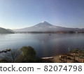 Mt. Fuji in autumn, Lake Kawaguchi ④ 82074798