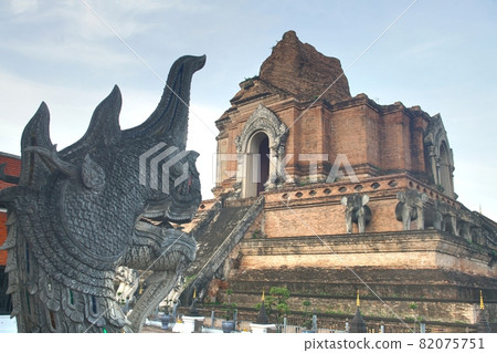 wat chedi luang temple at chiang mai Thailand wat chedi luang temple at chiang mai Thailand 82075751