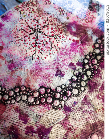 Coaster handmade with abstract patterns 82078015