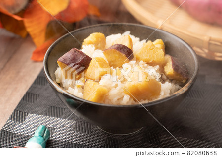 Sweet potato rice bowl 82080638
