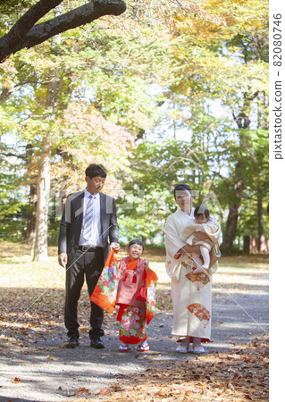 Shogun's visit 82080746