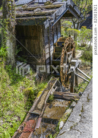 Former Nakasendo watermill in Tsumagojuku Former Nakasendo watermill in Tsumagojuku 82081921