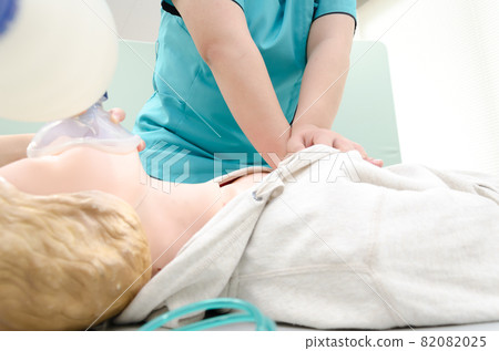 Healthcare workers practicing paramedics 82082025