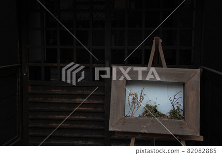 Cafe / restaurant store display 82082885