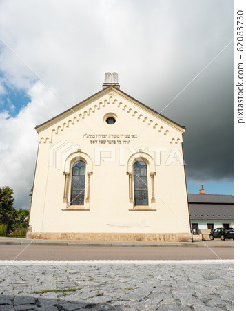 Front synagogue, Jewish Quarter, Hermanuv Mestec town, 82083730