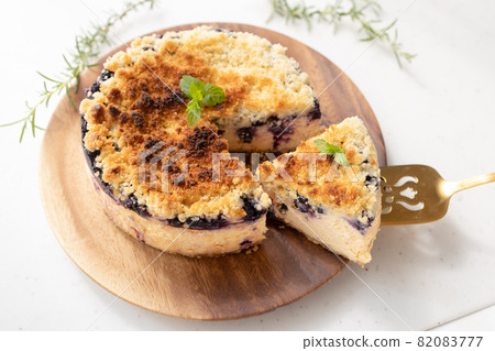 藍莓起司蛋糕 藍莓起司蛋糕 82083777