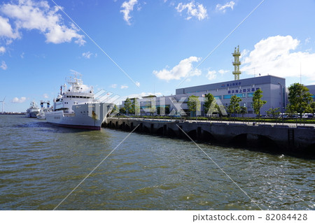 Japan Coast Guard Yokohama Maritime Disaster Prevention Base and Shoyo Maru 82084428