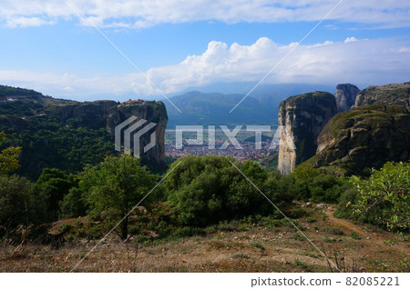 世界綜合遺產地邁泰奧拉修道院的壯麗景色 82085221