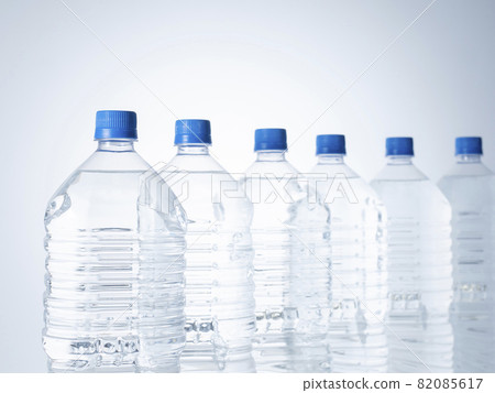 PET瓶裝水 82085617