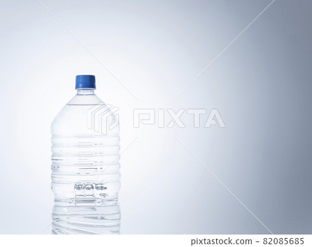 PET瓶裝水 82085685