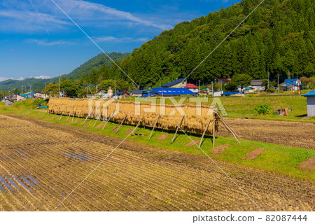 Inland scenery Inland scenery 82087444