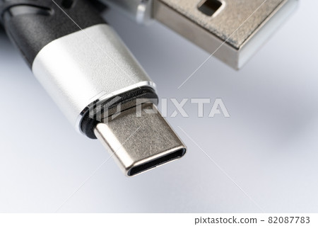 USB cable Type-C 82087783