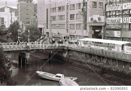 1976 Nagasaki streetcar Nagasaki Electric Tramway Nishihama Town Nagasaki City Nagasaki Prefecture Recorded photo 1976 Nagasaki streetcar Nagasaki Electric Tramway Nishihama Town Nagasaki City Nagasaki Prefecture Recorded photo 82090891