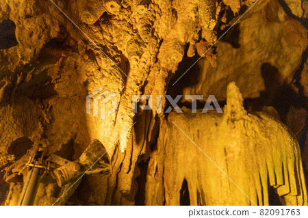 Inazumi underwater cave Inazumi underwater cave 82091763
