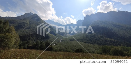 Summer mountain valley canyon panorama 82094051