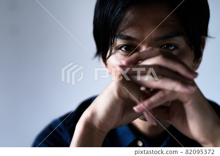 男性肖像』 82095372